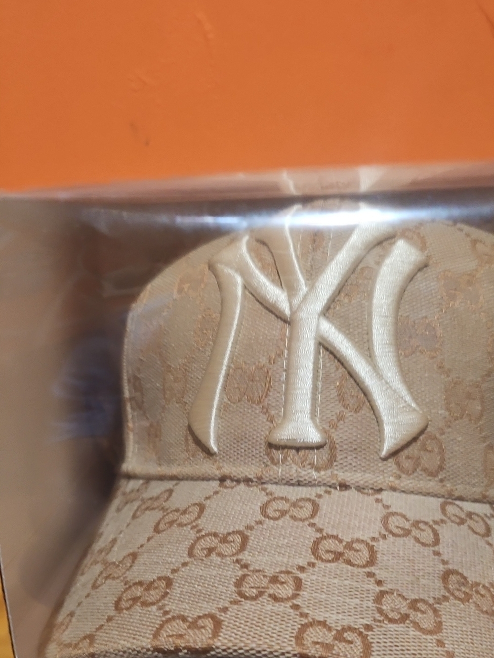 NEW “NY” Logo (Beige) baseball cap